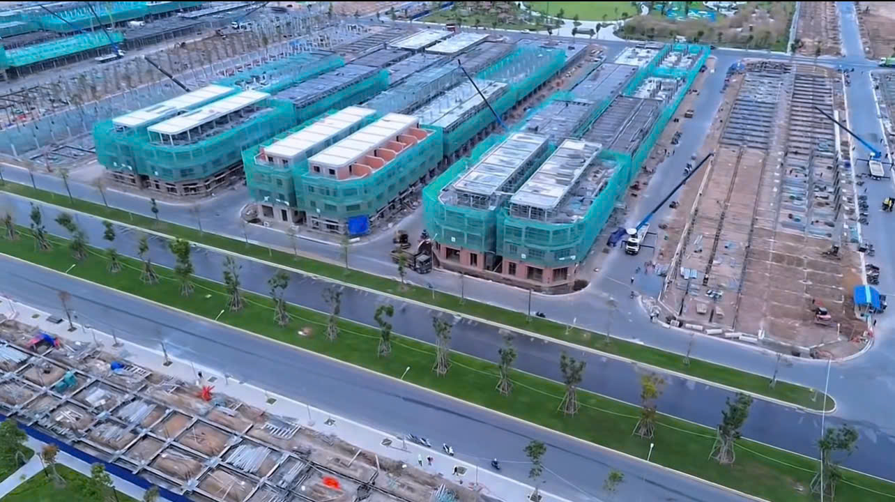 Mới nhất 2026 tiến độ thi công Vinhomes Hậu Nghĩa 