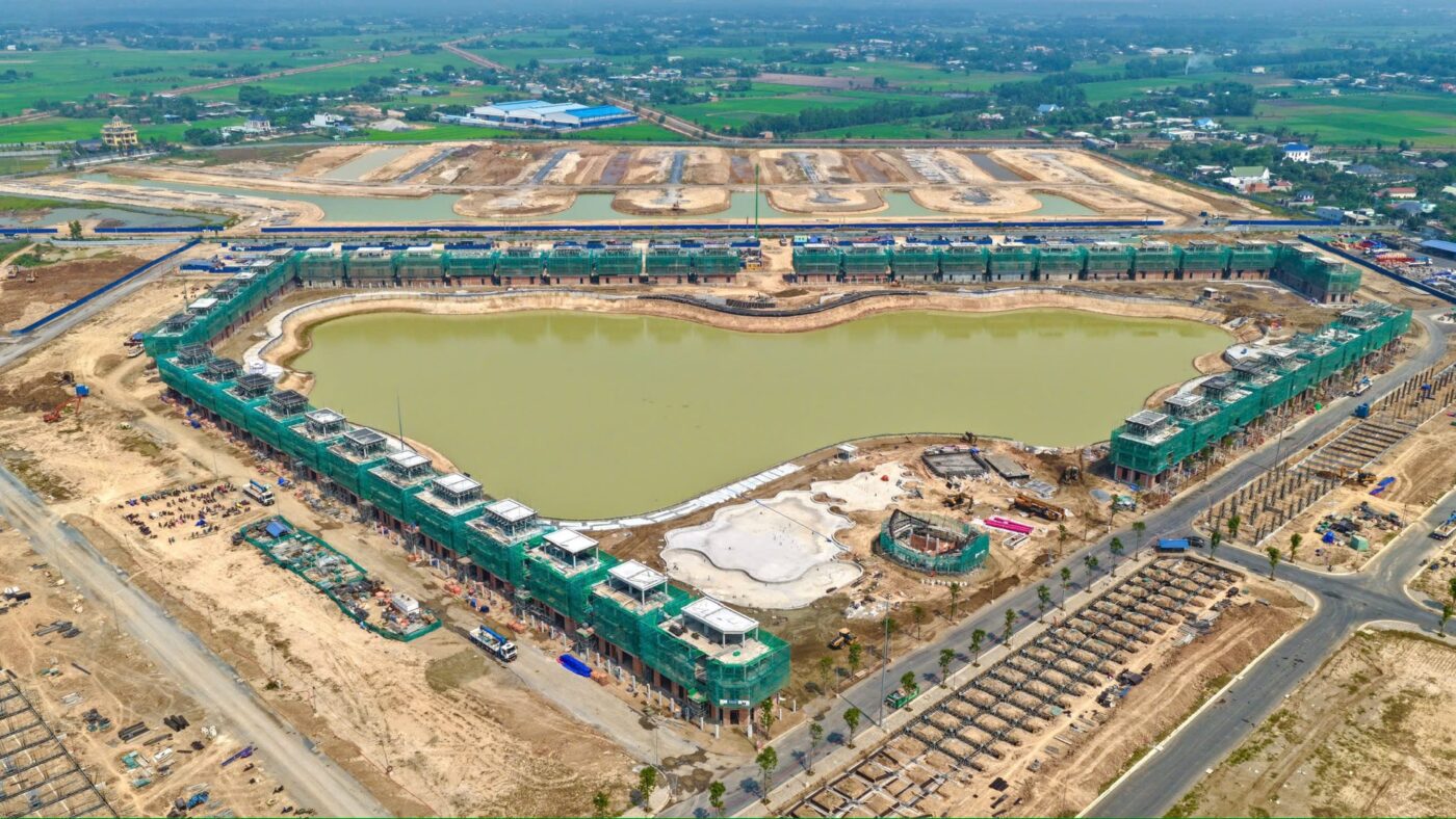 Cập nhật tiến độ thi công giữa tháng 1 tại Vinhomes Green City ghi nhận công trường triển khai đồng bộ hạ tầng móng kỹ thuật nhịp độ khẩn trương sẵn sàng